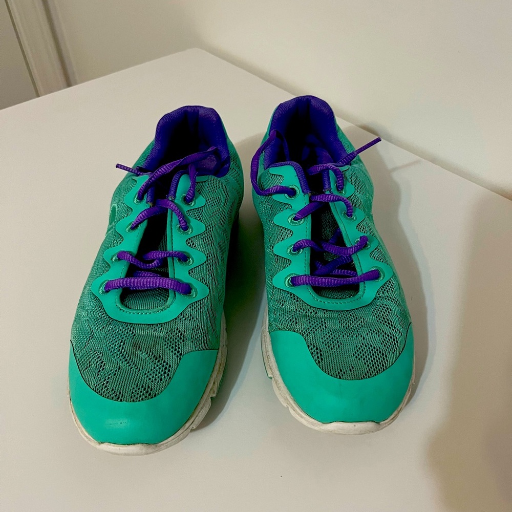 Footjoy Spikeless Golf Shoes